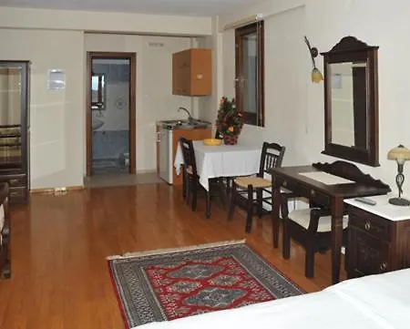 Anthemion Apartman